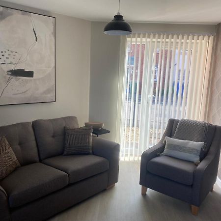 Chapel Court Apartments Cannock Dış mekan fotoğraf