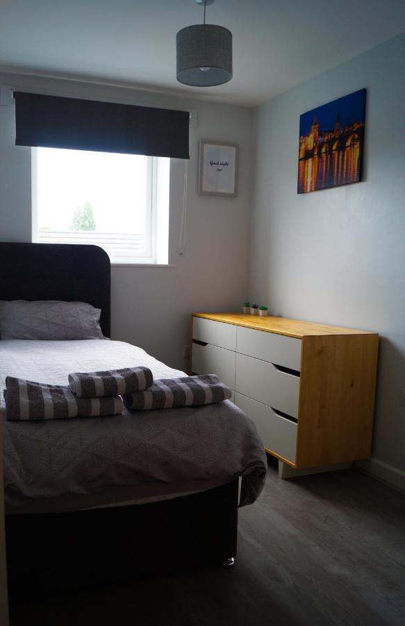 Chapel Court Apartments Cannock Dış mekan fotoğraf