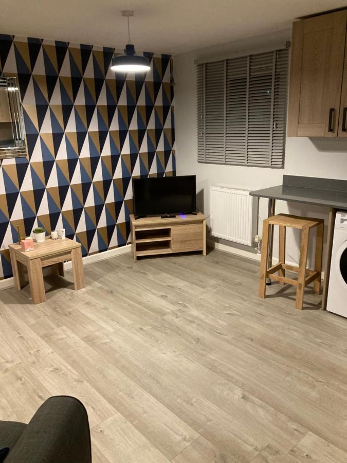 Chapel Court Apartments Cannock Dış mekan fotoğraf