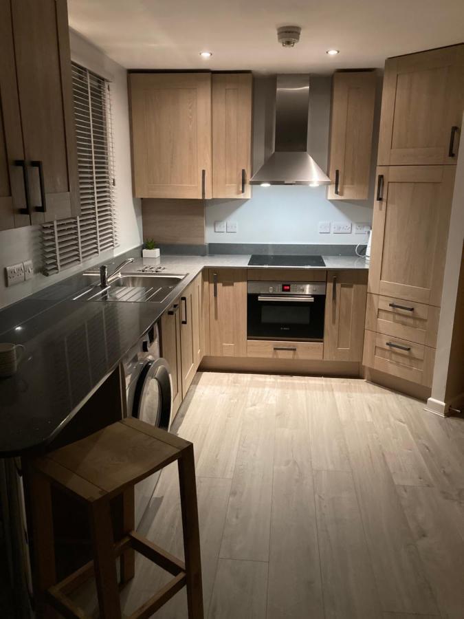 Chapel Court Apartments Cannock Dış mekan fotoğraf