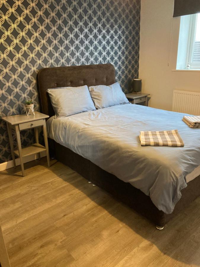 Chapel Court Apartments Cannock Dış mekan fotoğraf