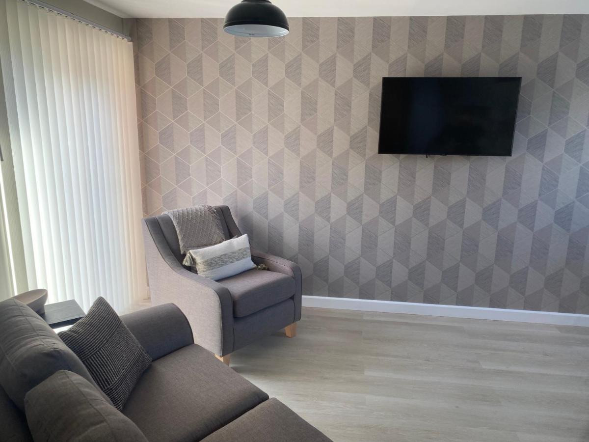 Chapel Court Apartments Cannock Dış mekan fotoğraf