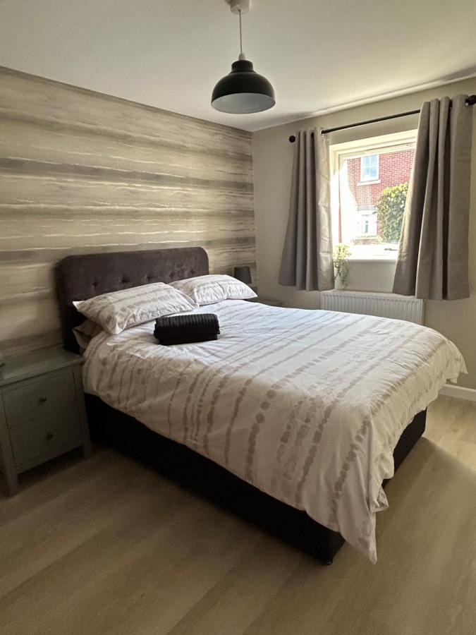 Chapel Court Apartments Cannock Dış mekan fotoğraf