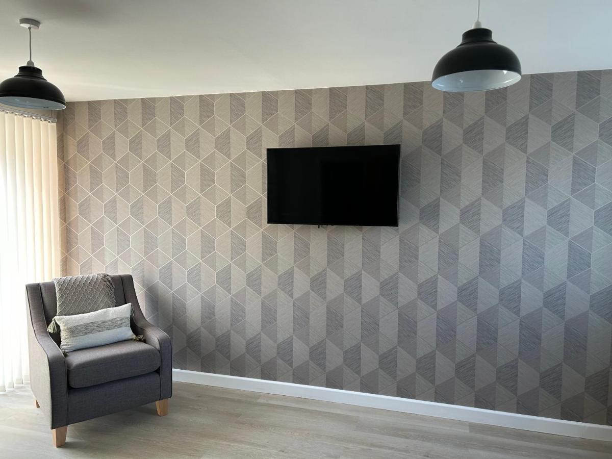 Chapel Court Apartments Cannock Dış mekan fotoğraf