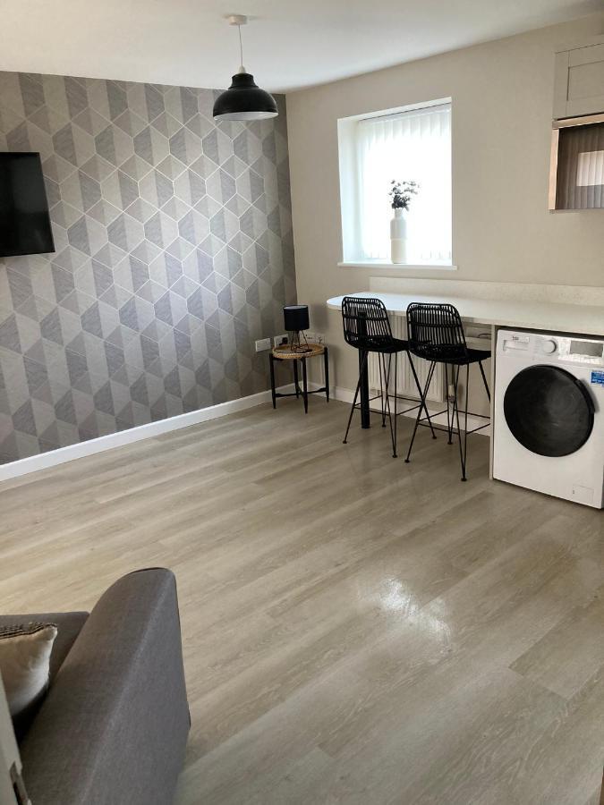 Chapel Court Apartments Cannock Dış mekan fotoğraf