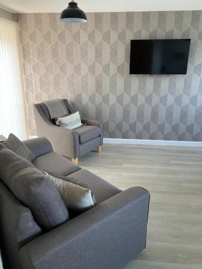 Chapel Court Apartments Cannock Dış mekan fotoğraf